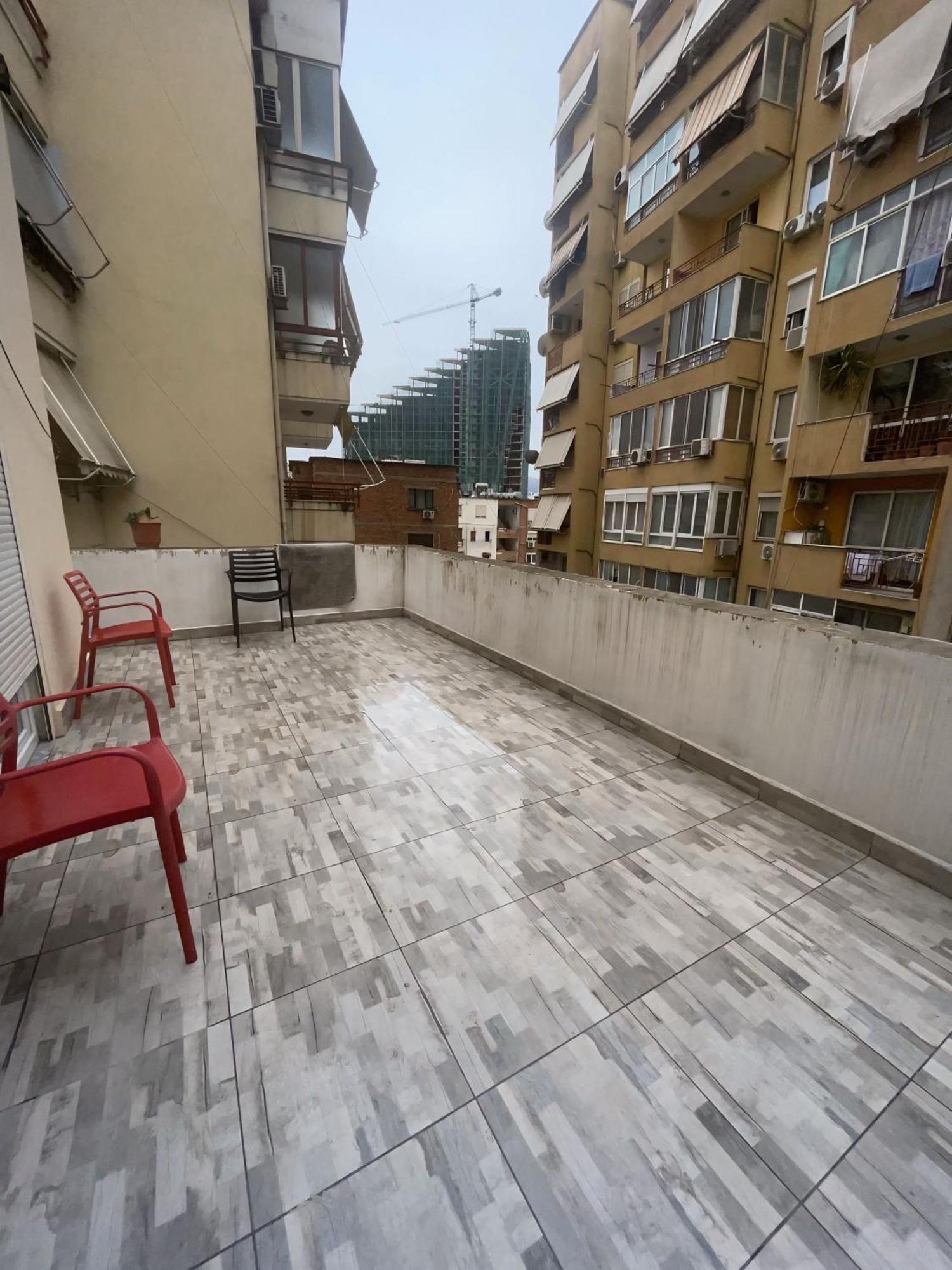 Suite Dolce Vita Tirana Exterior photo
